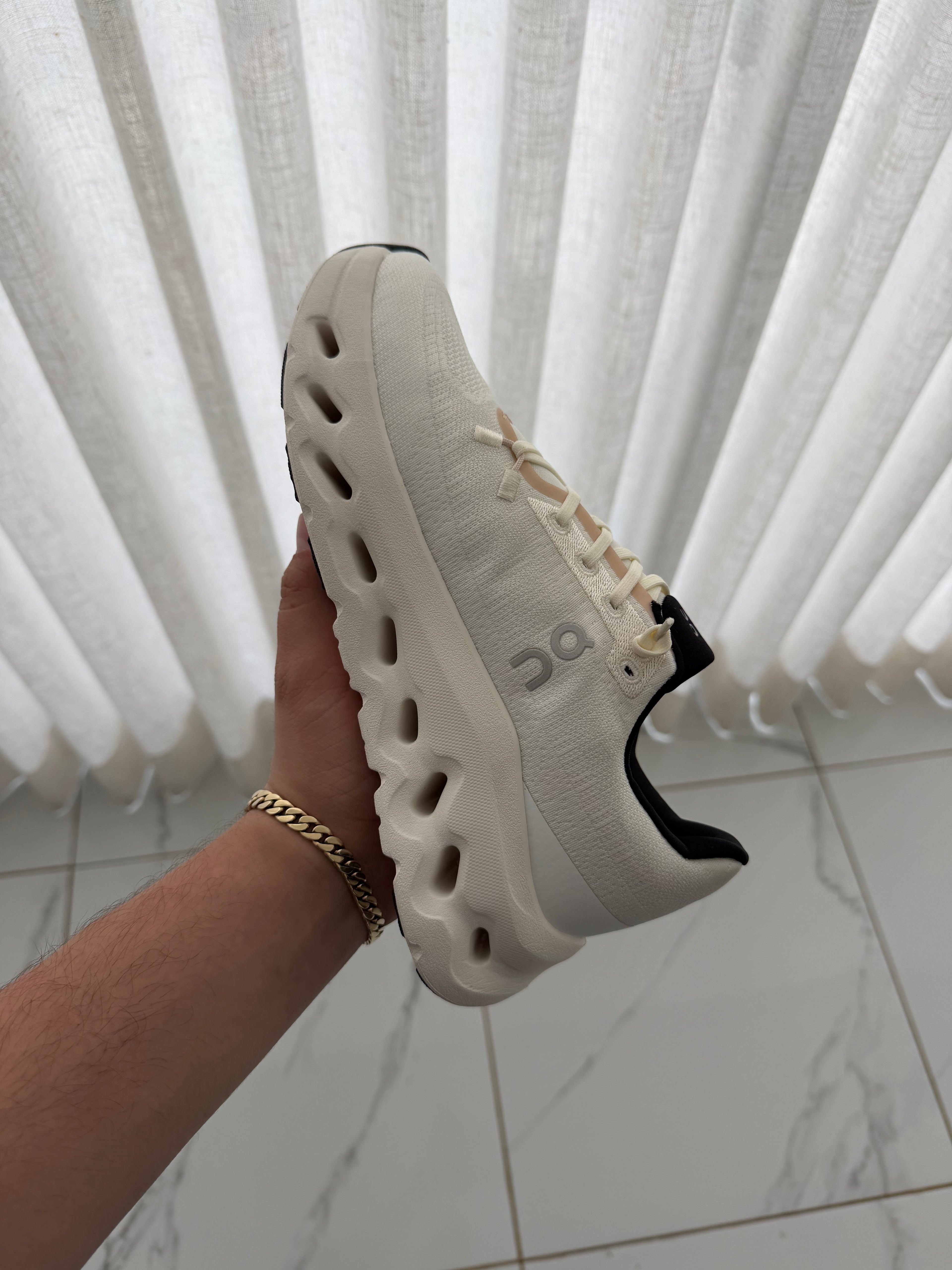 On till white