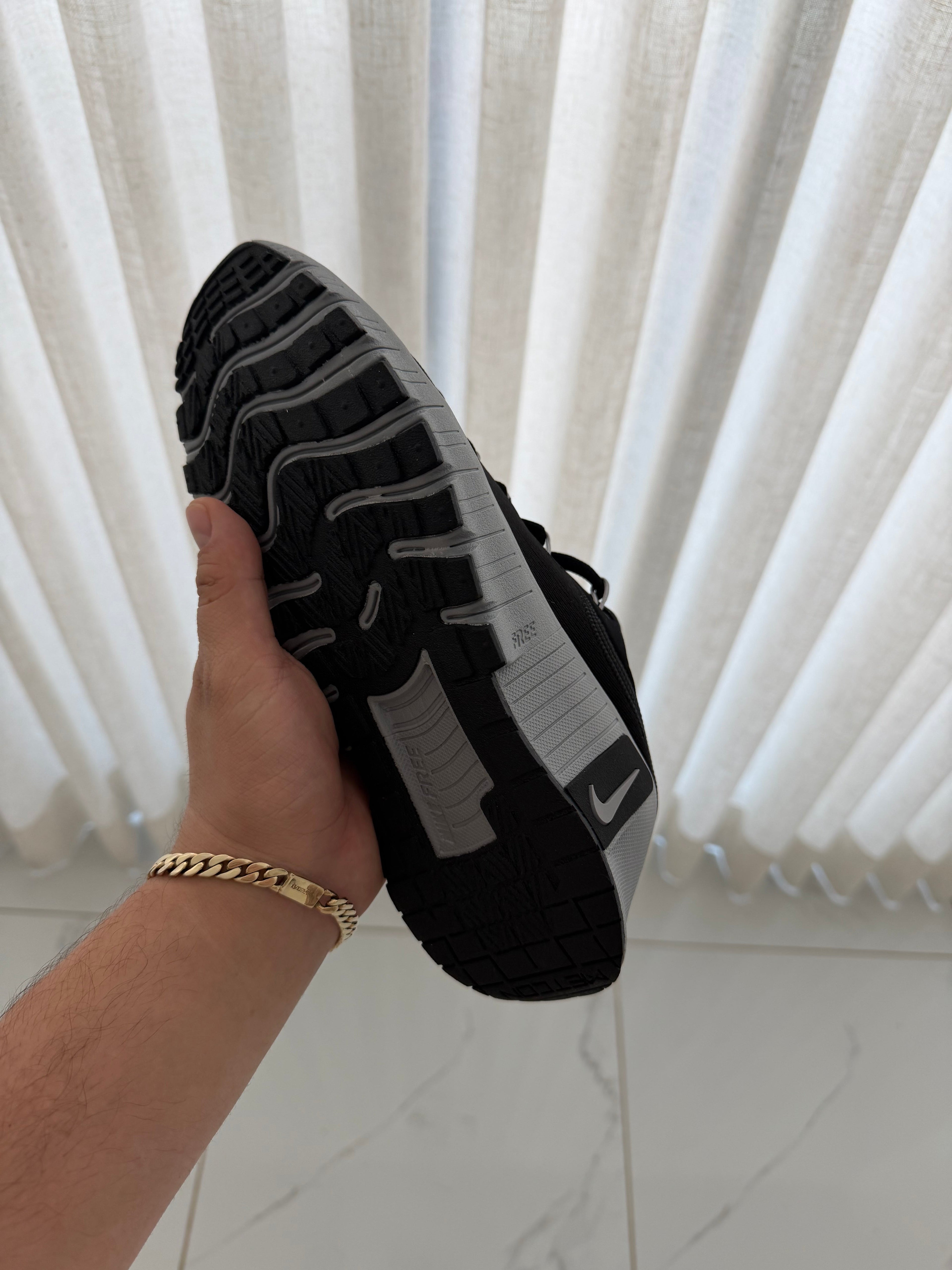 Meetcon 6 medium black