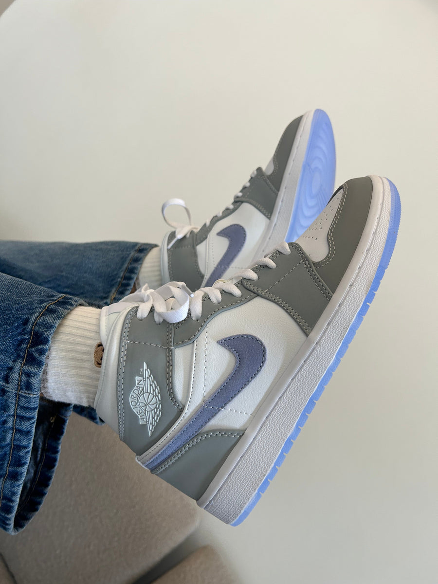 Jordan Wolf grey