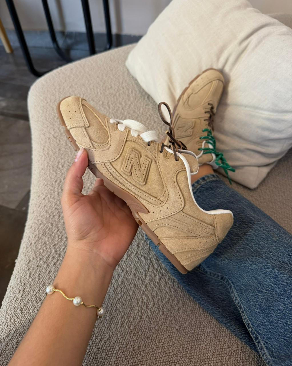 NB MIU MIU