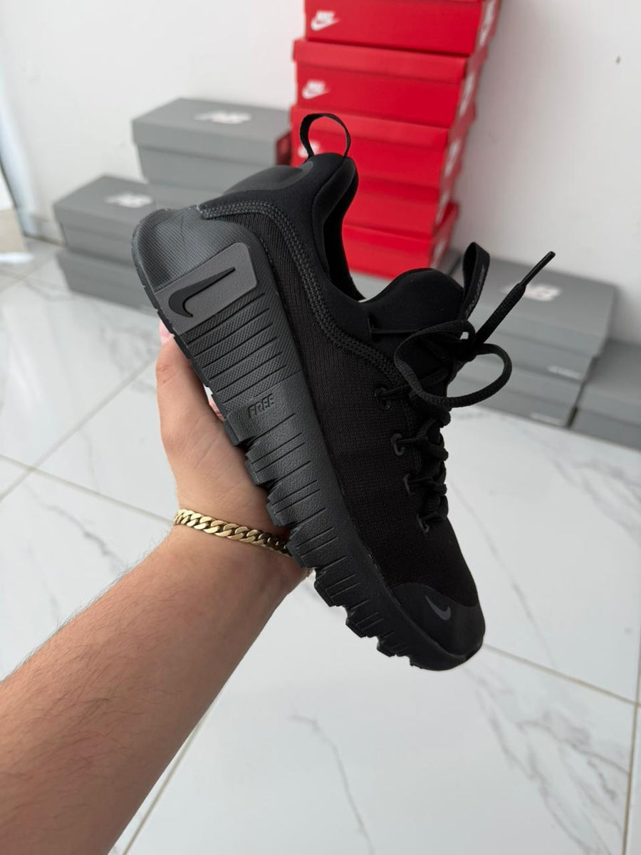 Meetcon 6 all black